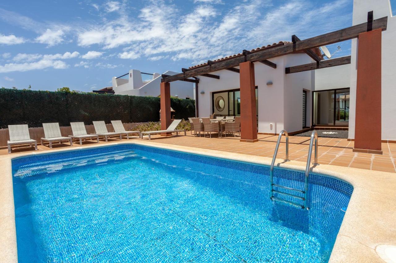 Villa Zafiro 13 Golf Private Pool Caleta De Fuste By Holidays Home Buitenkant foto